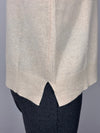 Maglia collo anello con spacchi in filato di cashmere e lana.
