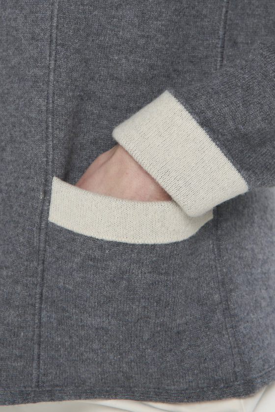 Giacca in lana e cashmere.