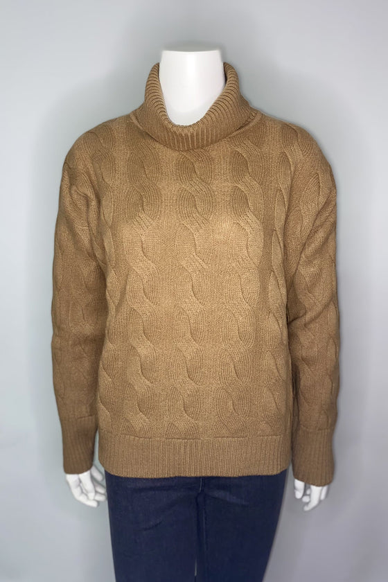 Maglia a trecce in filato di lana e cashmere.